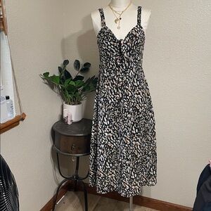 Forever 21 Black and Cream Animal Print Midi Dress